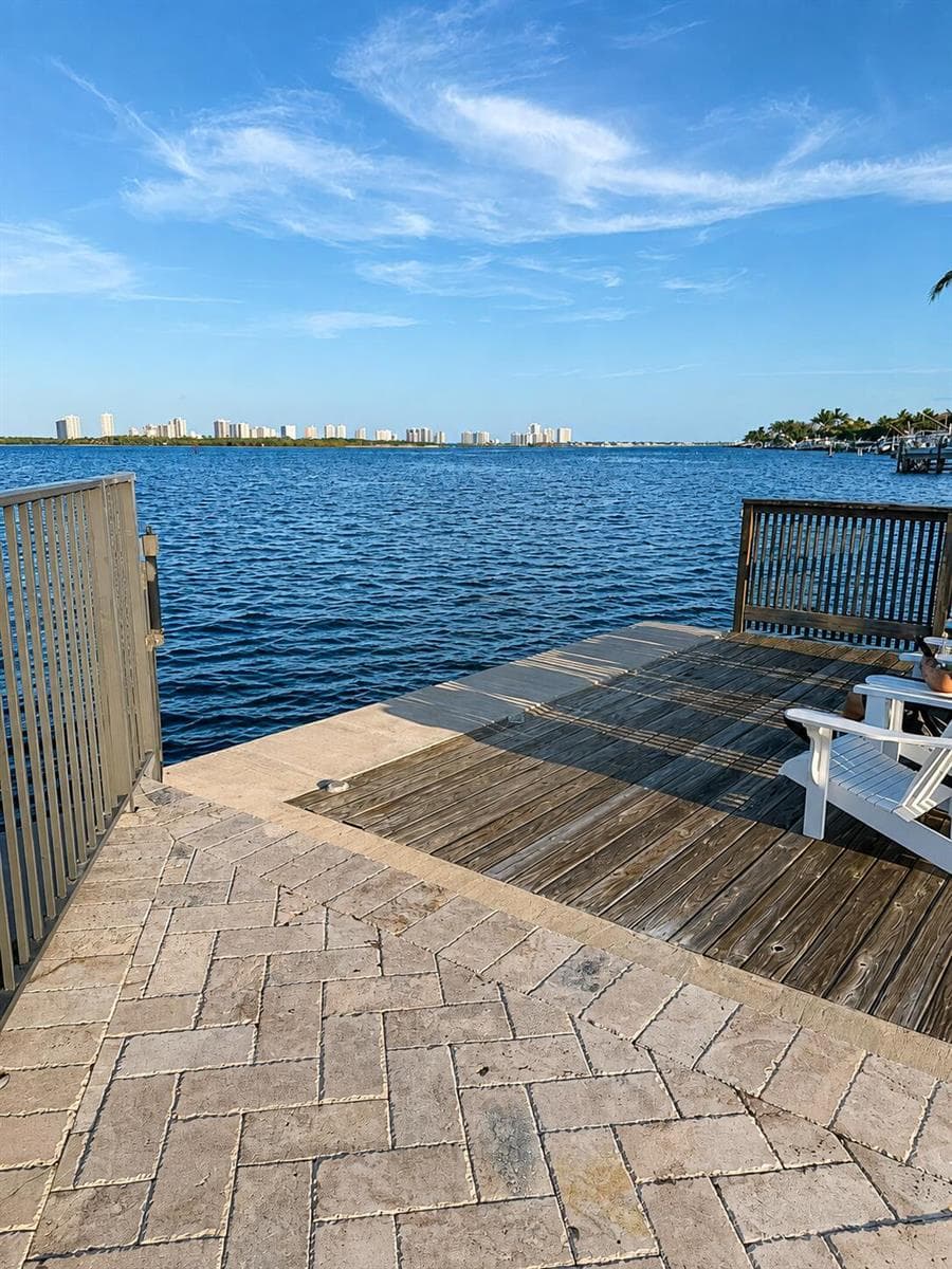 68 YACHT CLUB Drive 22 photo 16