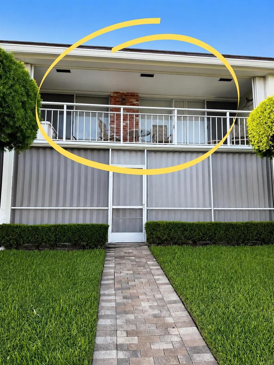 68 YACHT CLUB Drive 22 photo 19