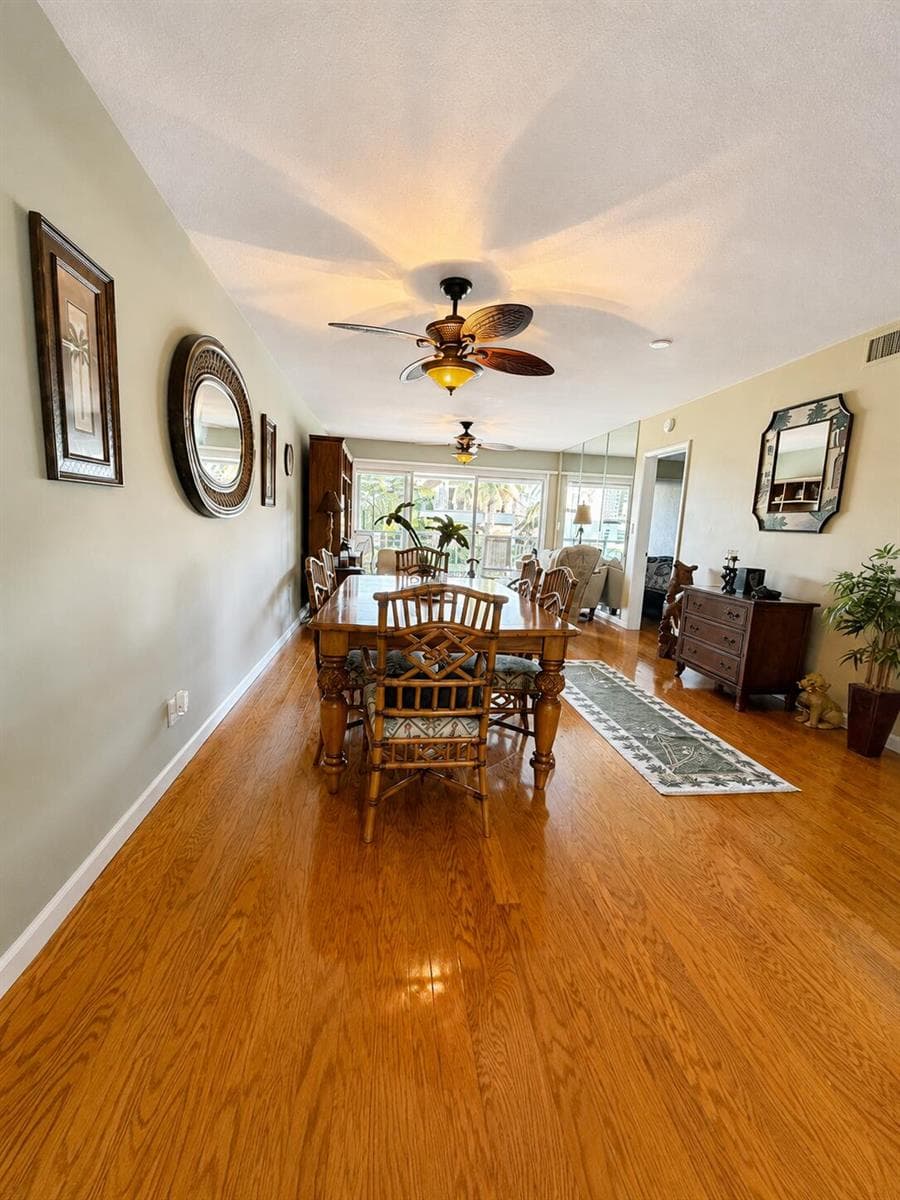 68 YACHT CLUB Drive 22 photo 4