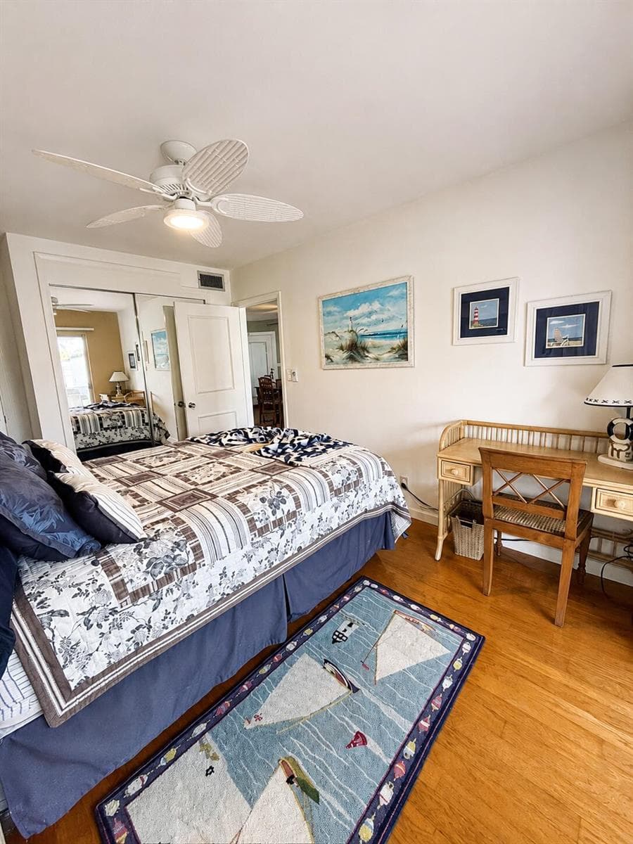 68 YACHT CLUB Drive 22 photo 8