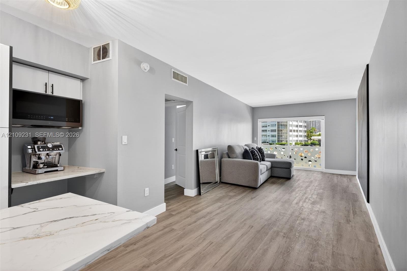 2500 Diana Dr 216 photo 10