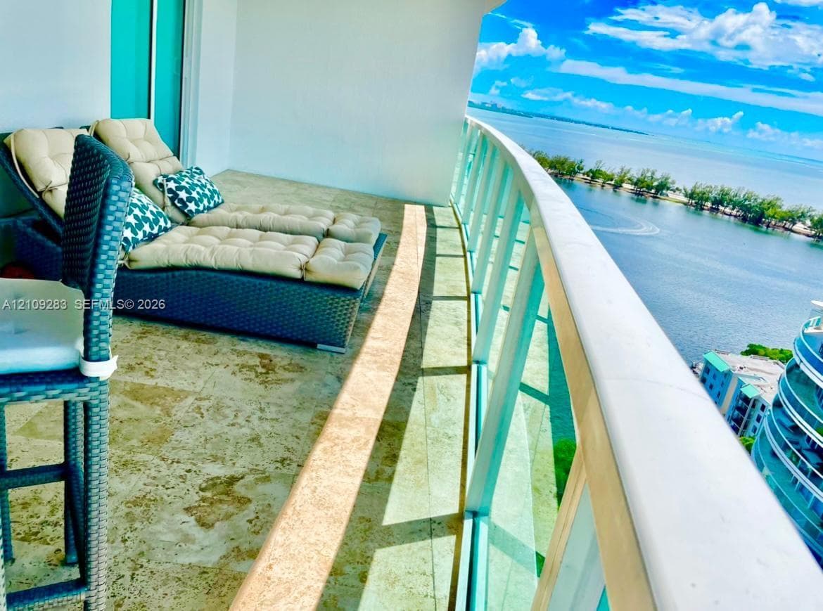 2101 Brickell Ave 2110 photo 1