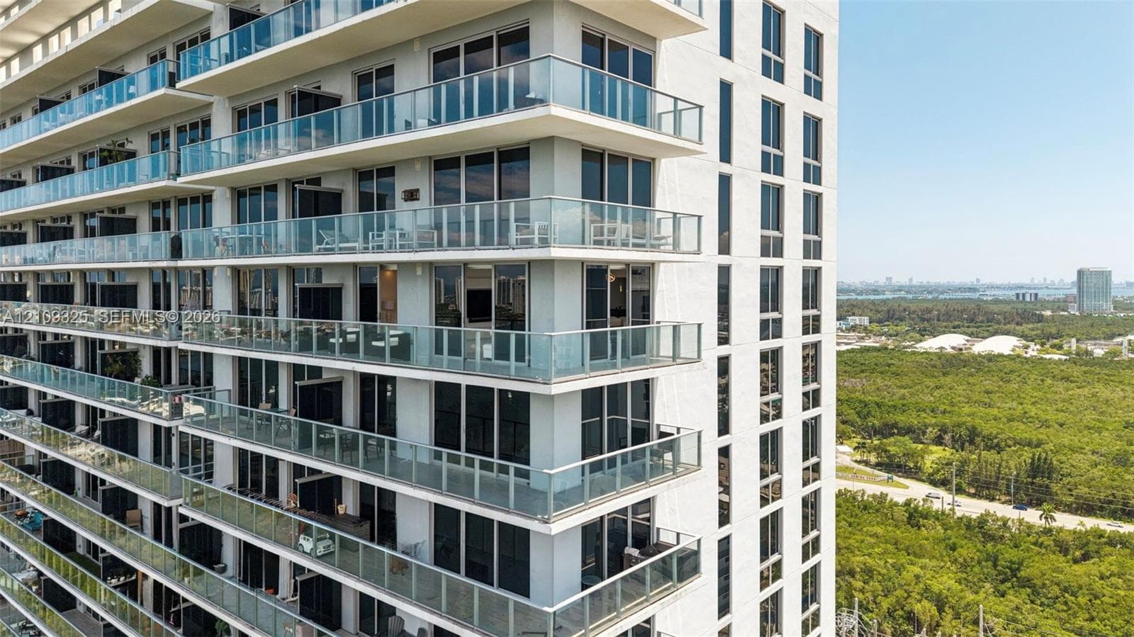 16385 Biscayne Blvd 3001 photo 24
