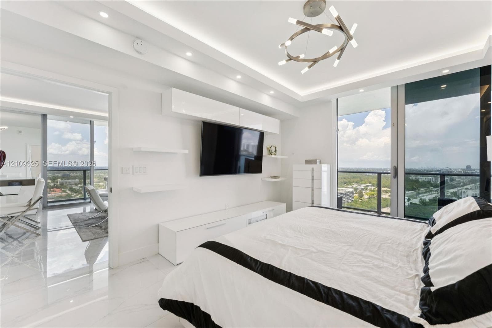 16385 Biscayne Blvd 3001 photo 18
