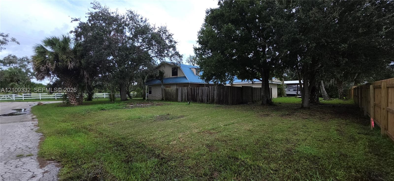 400 Peninsula Dr photo 12