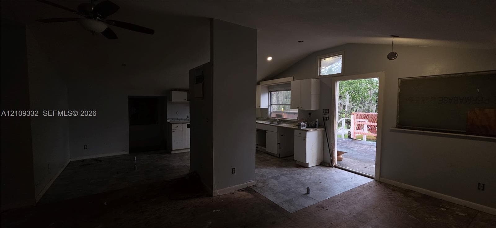 400 Peninsula Dr photo 24