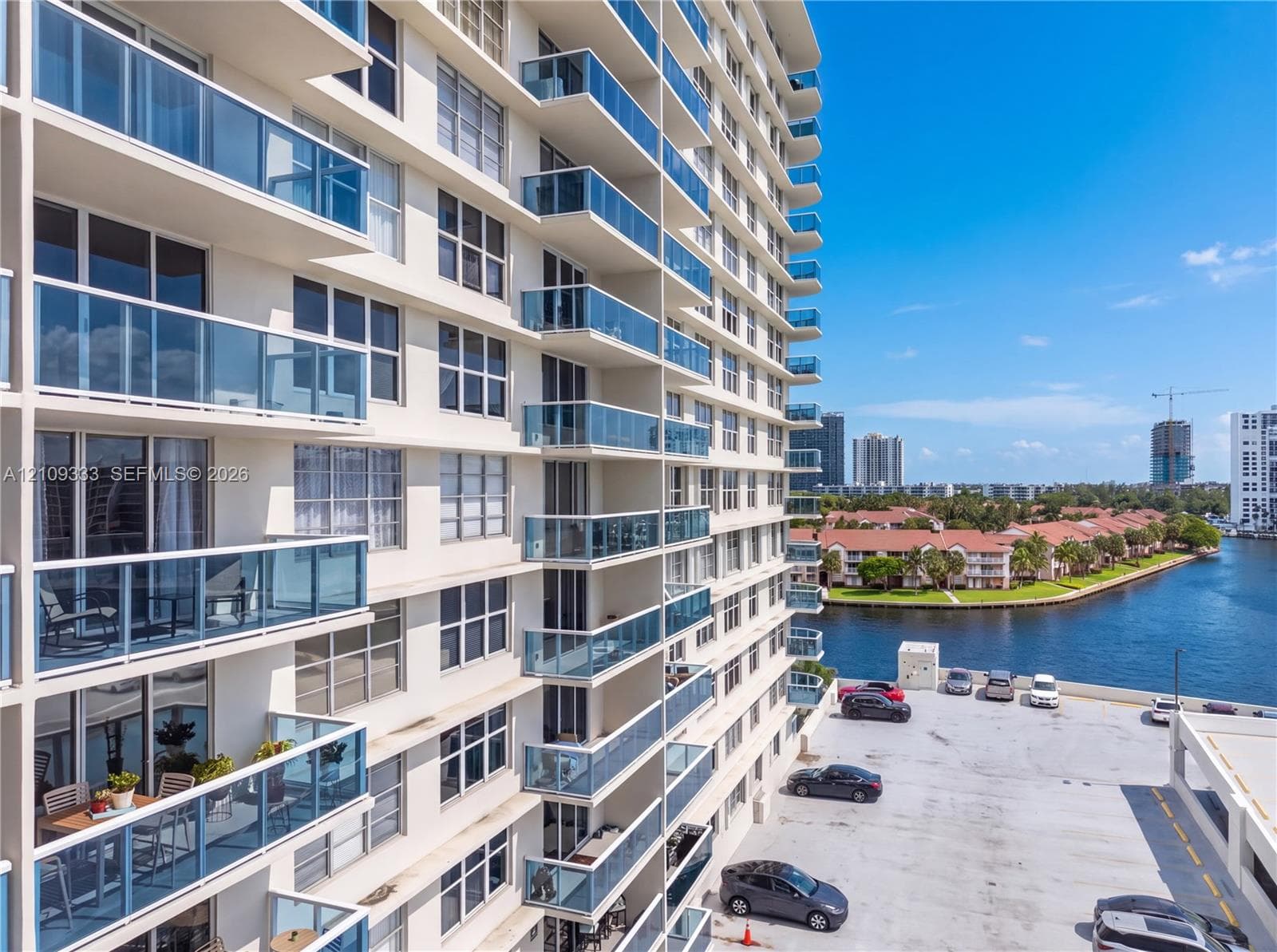 3800 S Ocean Dr 802 photo 12