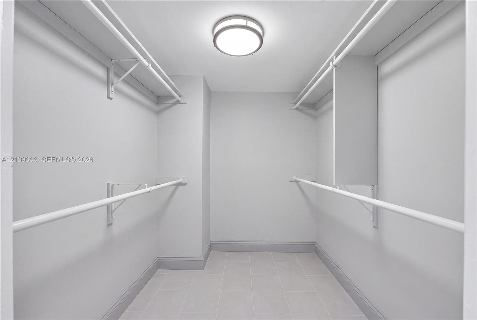3800 S Ocean Dr 802 photo 15