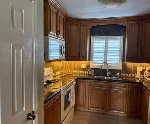 110 WETTAW Lane 203 photo 6