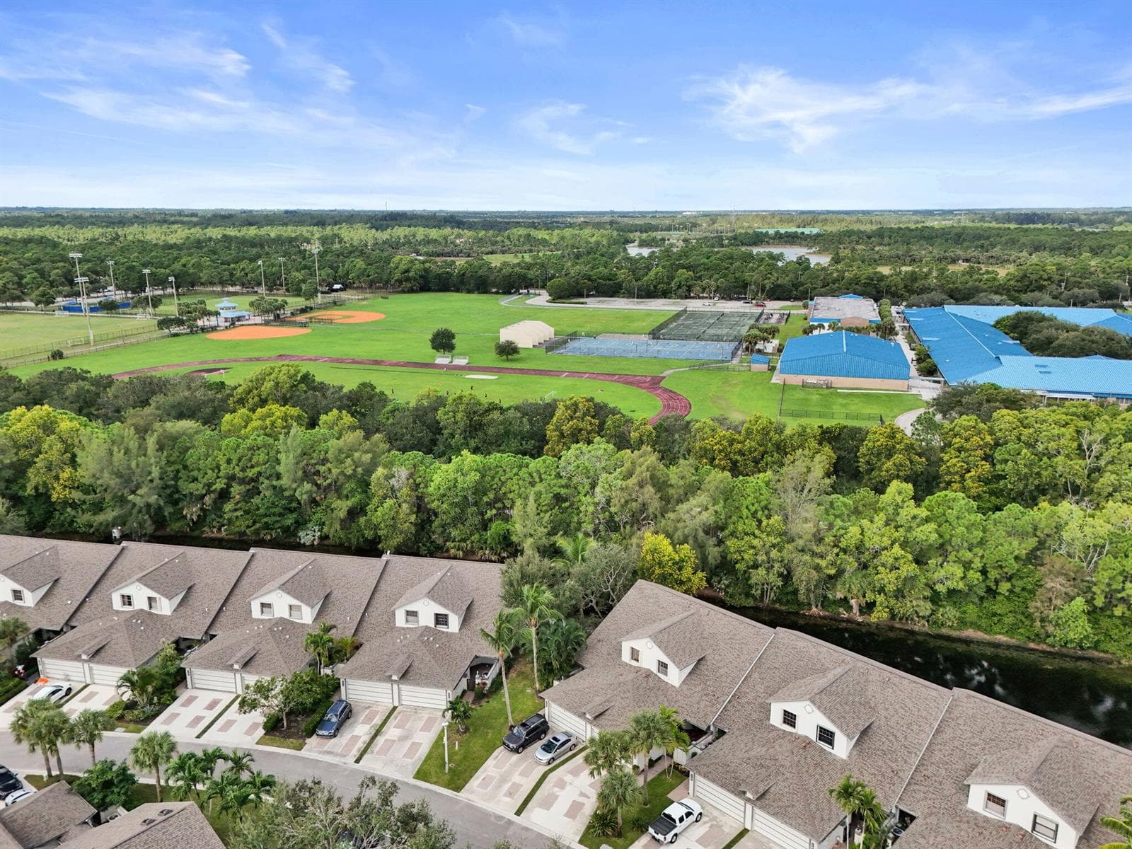 1703 LANDINGS Boulevard photo 5