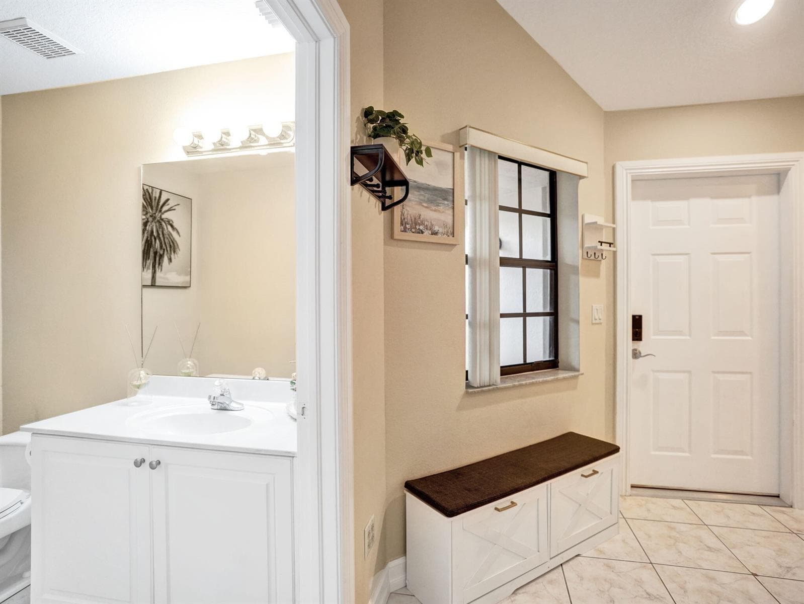 1703 LANDINGS Boulevard photo 25
