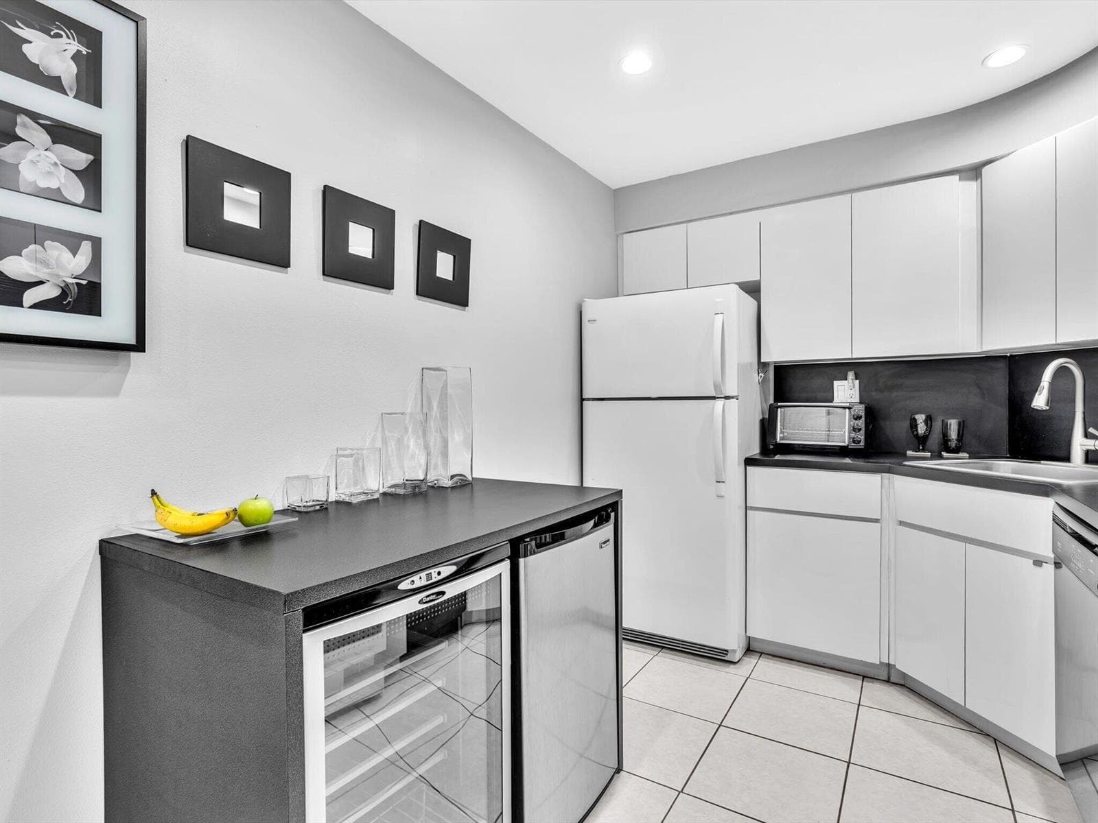 3300 NE 36th Street 710 photo 6