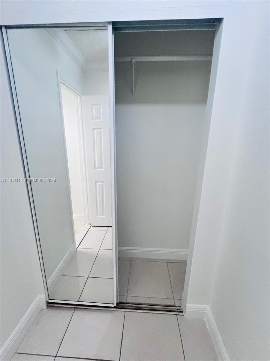 3750 NE 169th St 103 photo 8