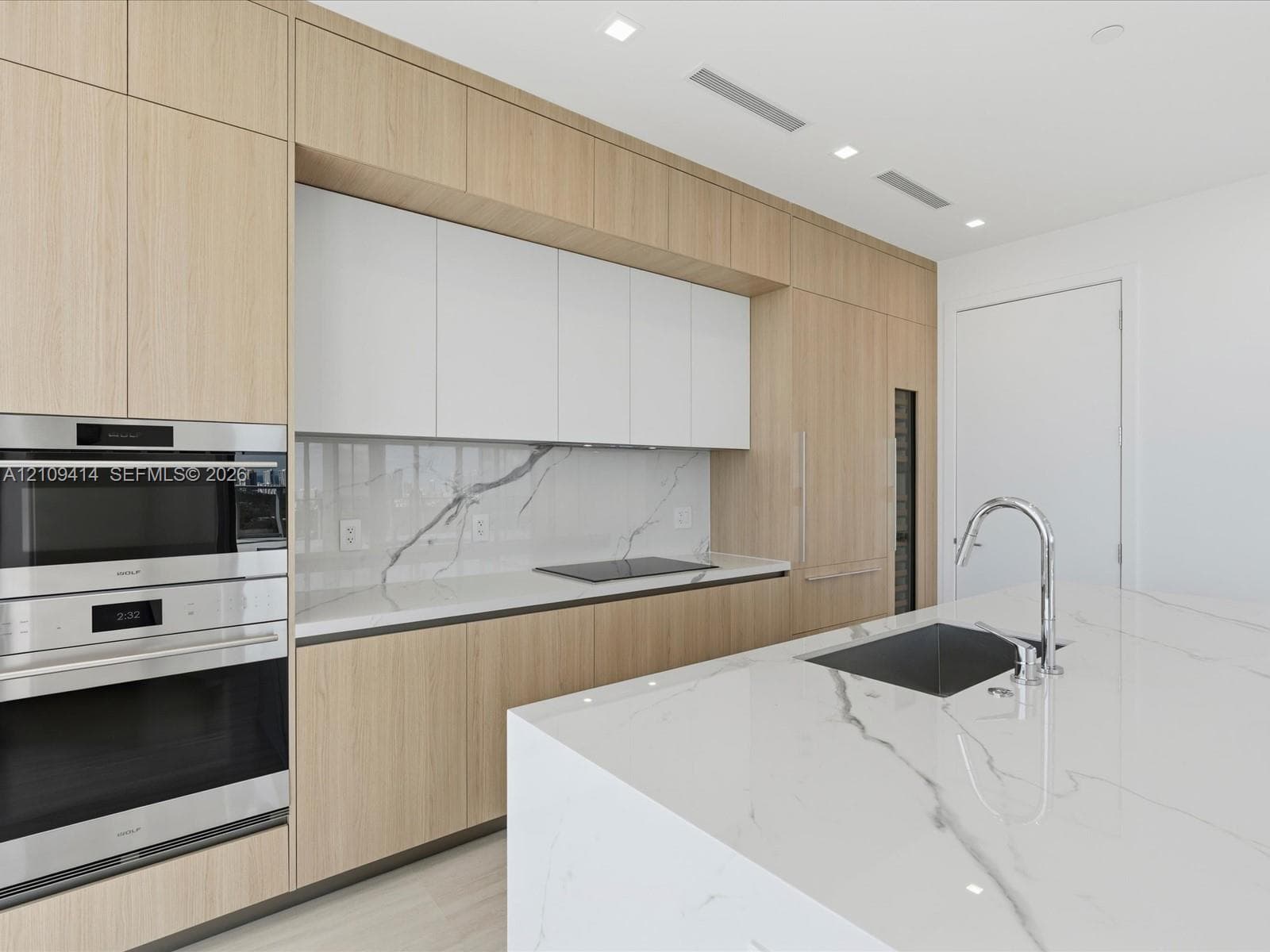 2411 Laguna circle 3101 photo 13