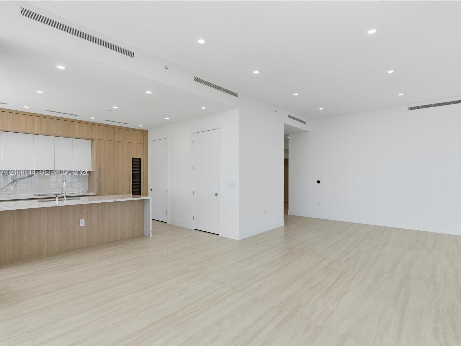 2411 Laguna circle 3101 photo 9