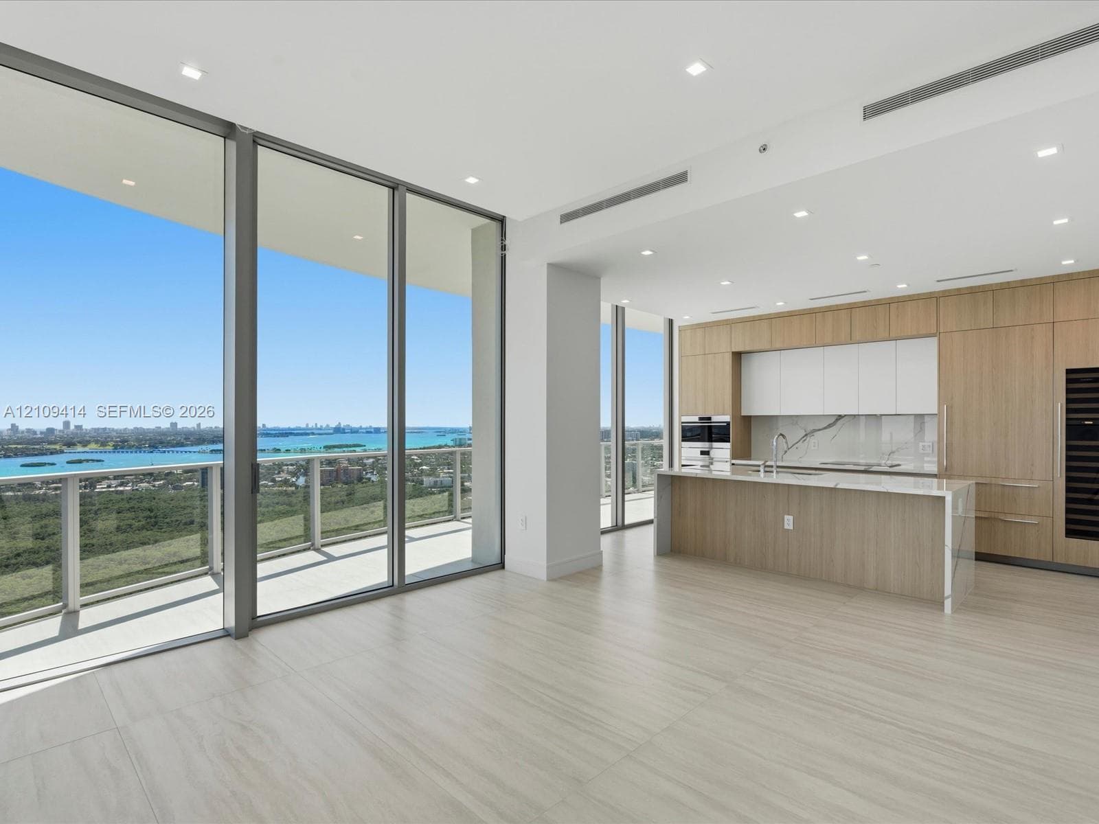 2411 Laguna circle 3101 photo 10