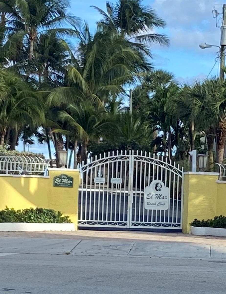 1391 S Ocean Boulevard S 202 photo 5