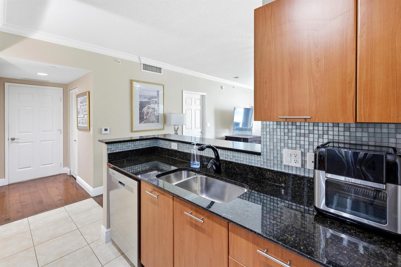 700 E Boynton Beach Boulevard photo 12