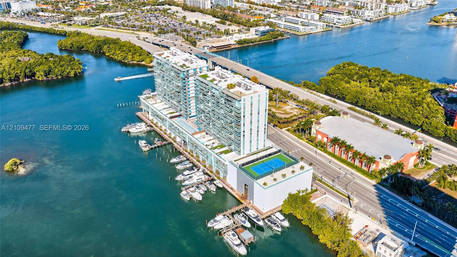 400 Sunny Isles Blvd 1904 photo 2