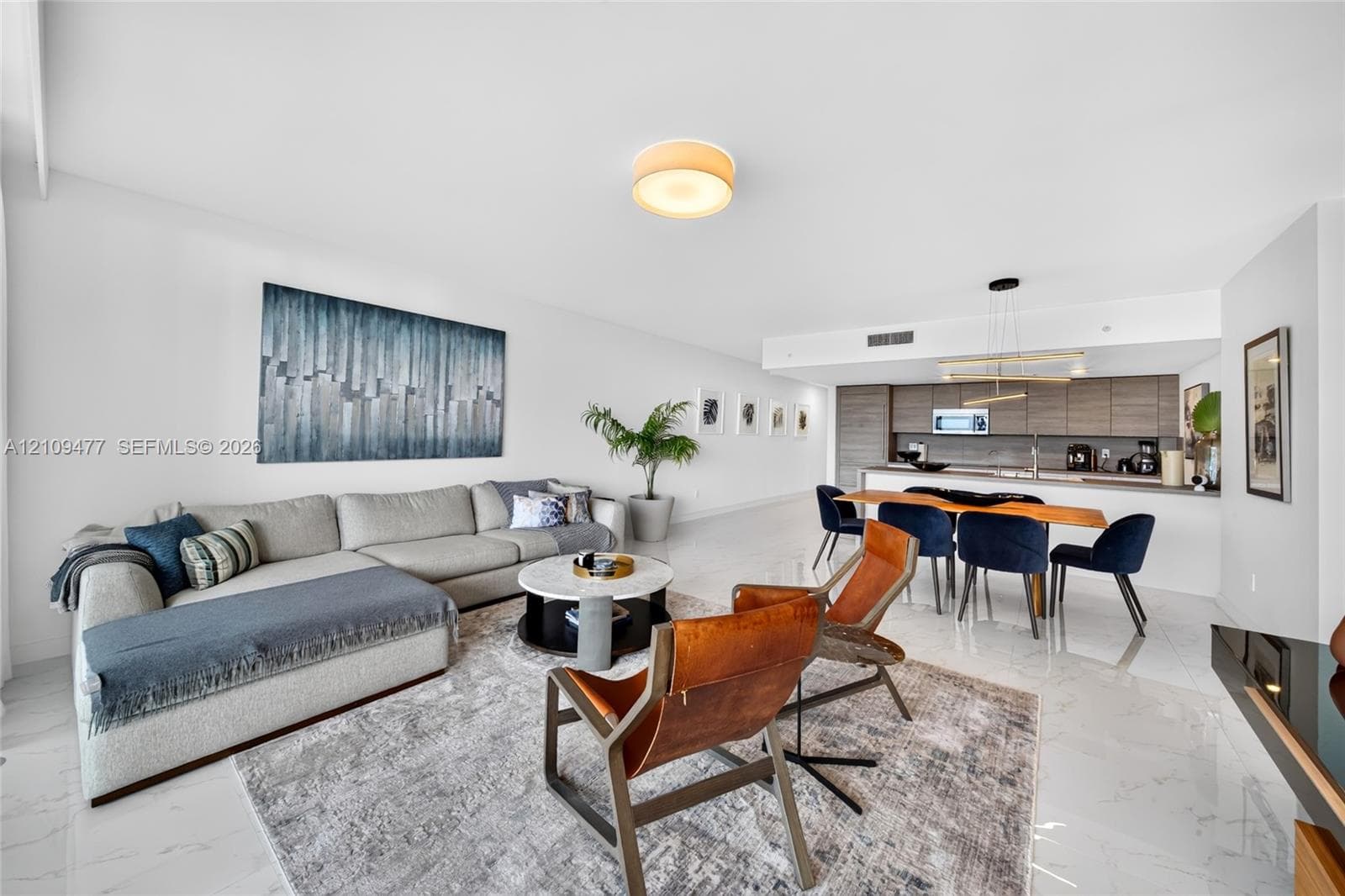 400 Sunny Isles Blvd 1904 photo 17