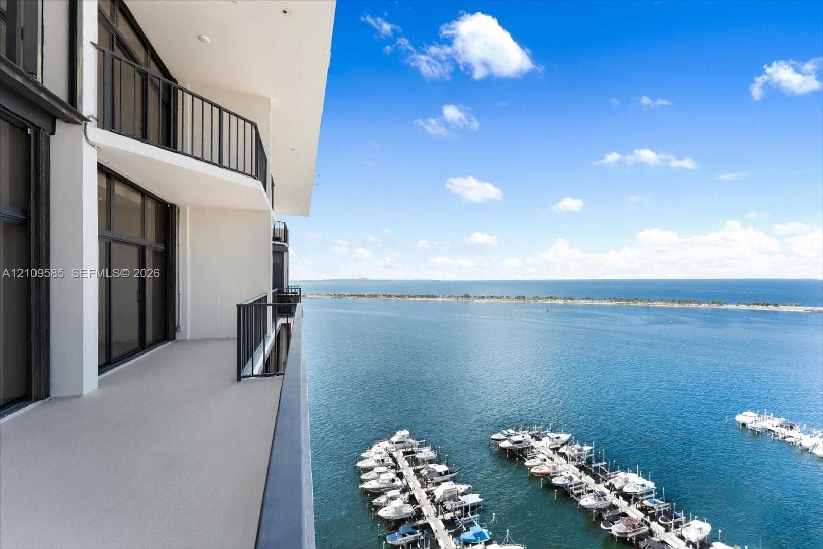 1865 Brickell Ave APHVII photo 1