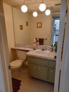 303 N RIVERSIDE Drive 304 photo 13