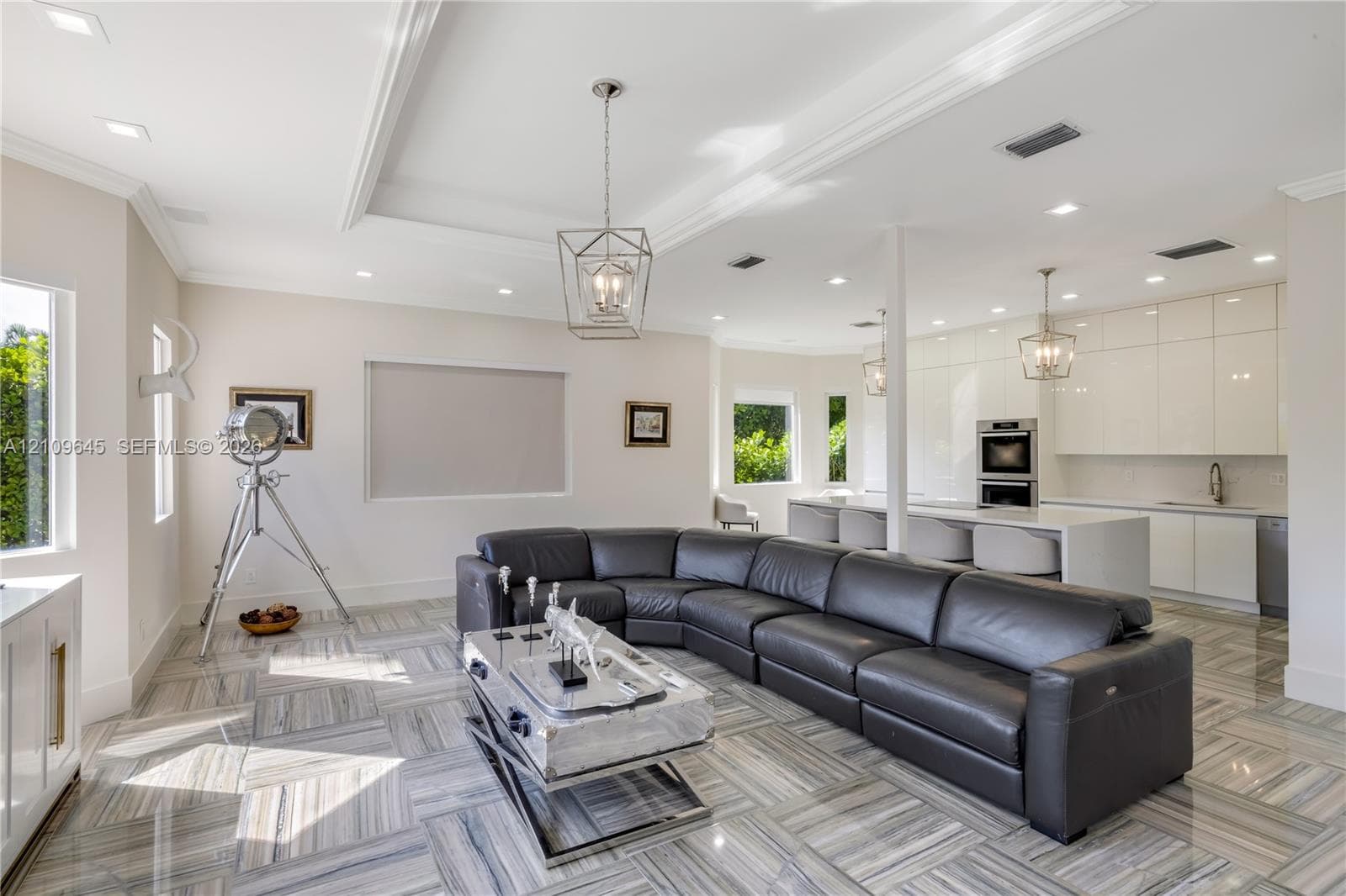 332 Costanera Rd photo 19