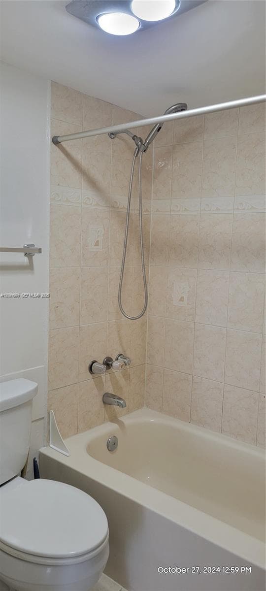 3475 N Country Club Dr 319 photo 14