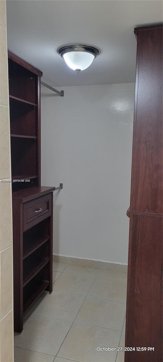3475 N Country Club Dr 319 photo 15