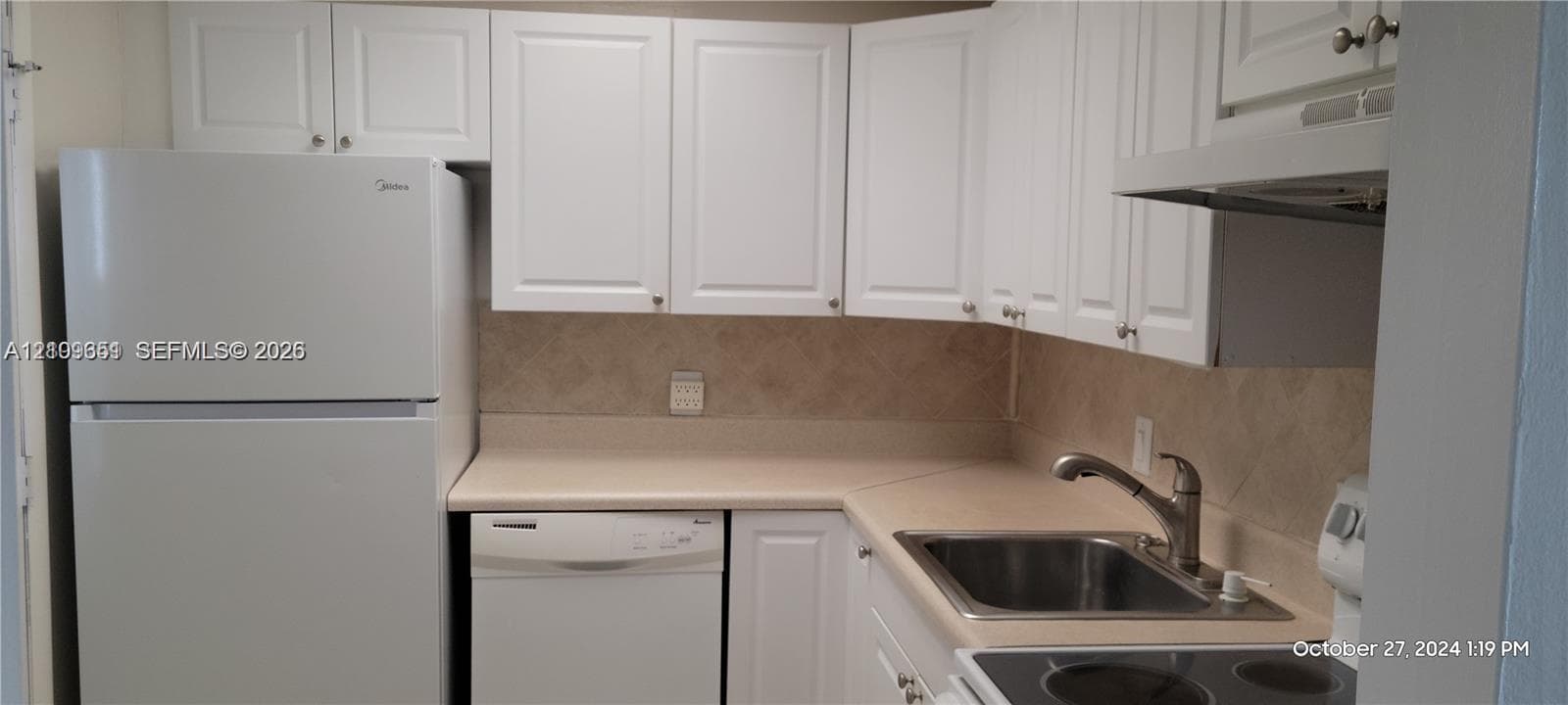 3475 N Country Club Dr 319 photo 8