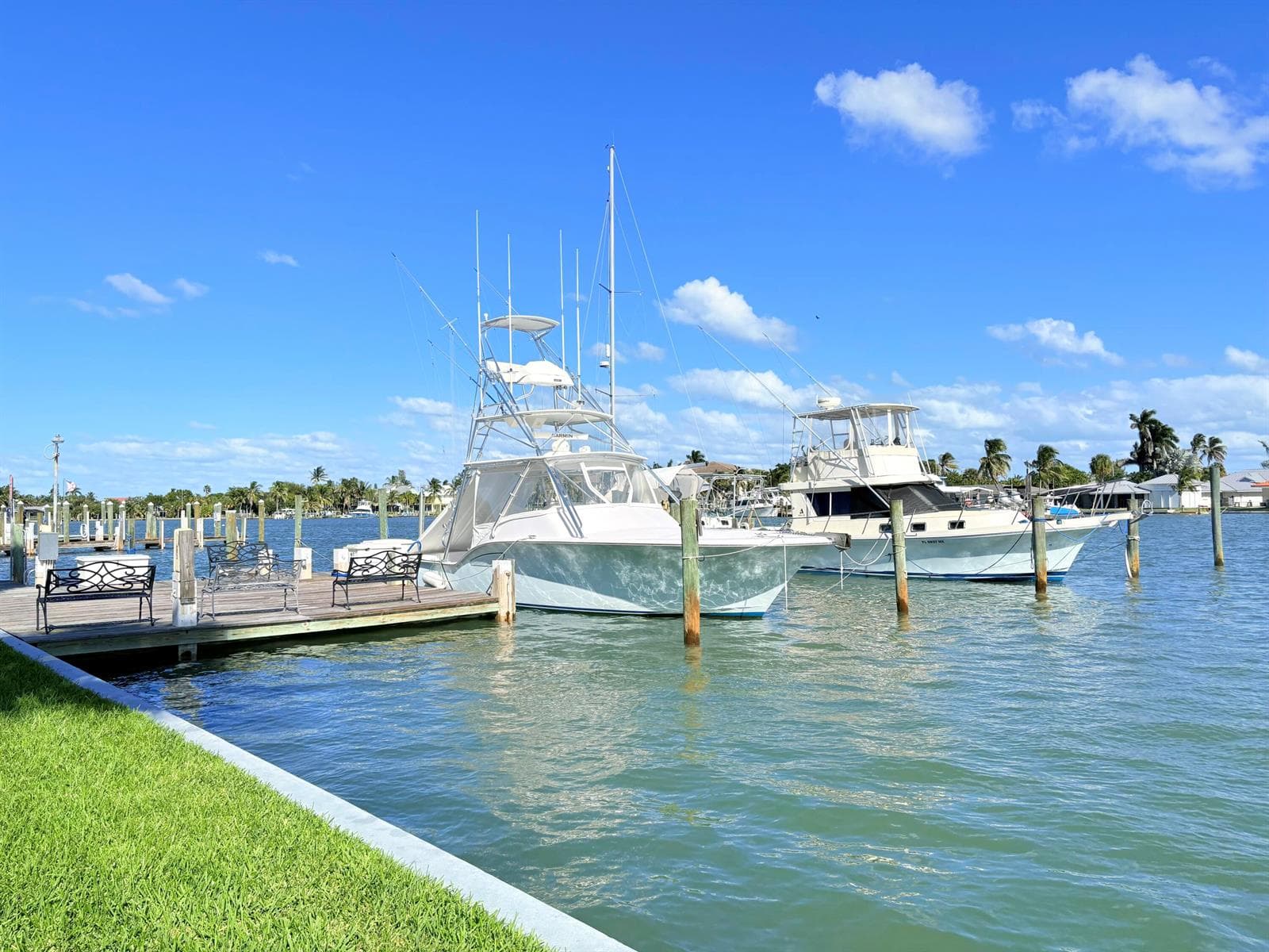 1351 BAYSHORE Drive 101 photo 2