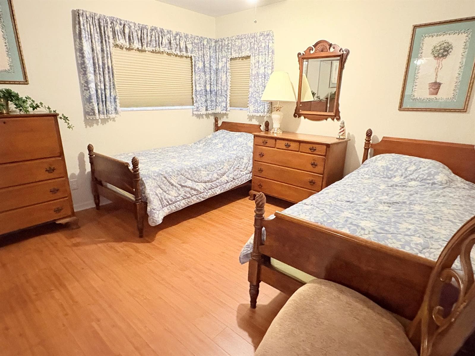 1351 BAYSHORE Drive 101 photo 9