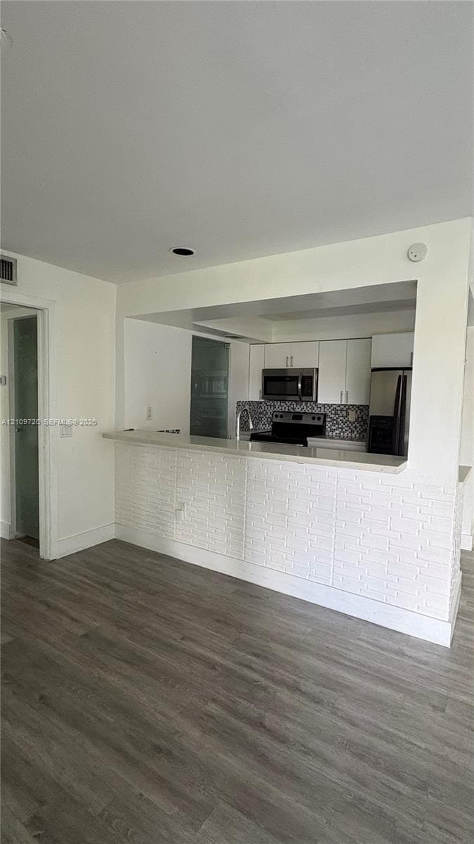 8435 SW 156th Ct 1030 photo 3