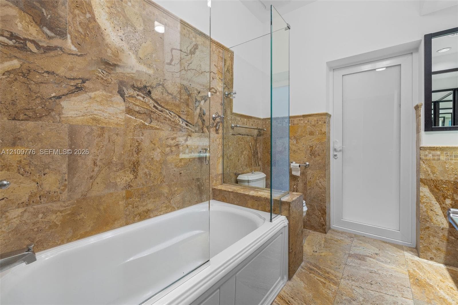 251 N Shore Dr 251 photo 17