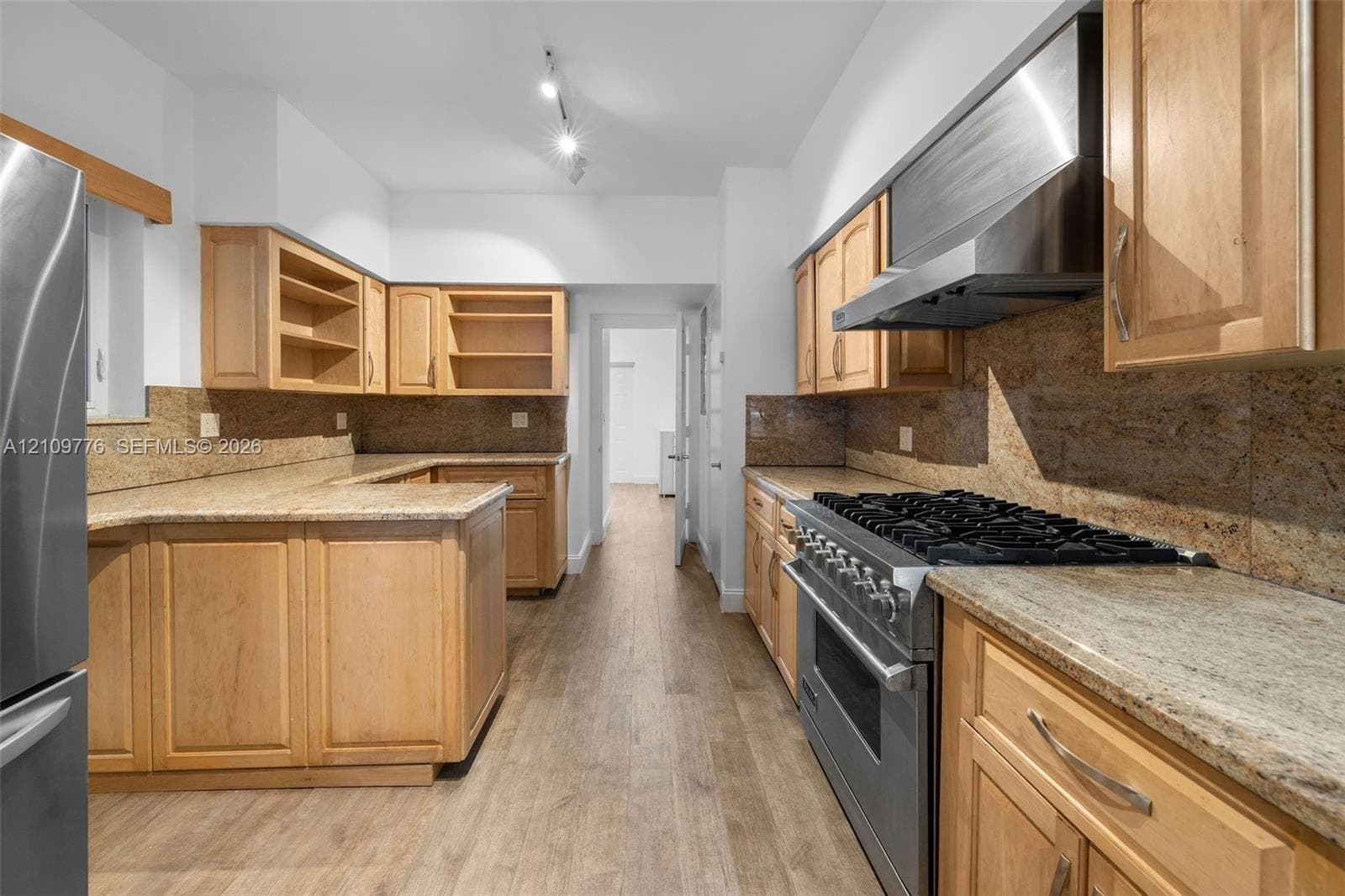 251 N Shore Dr 251 photo 22