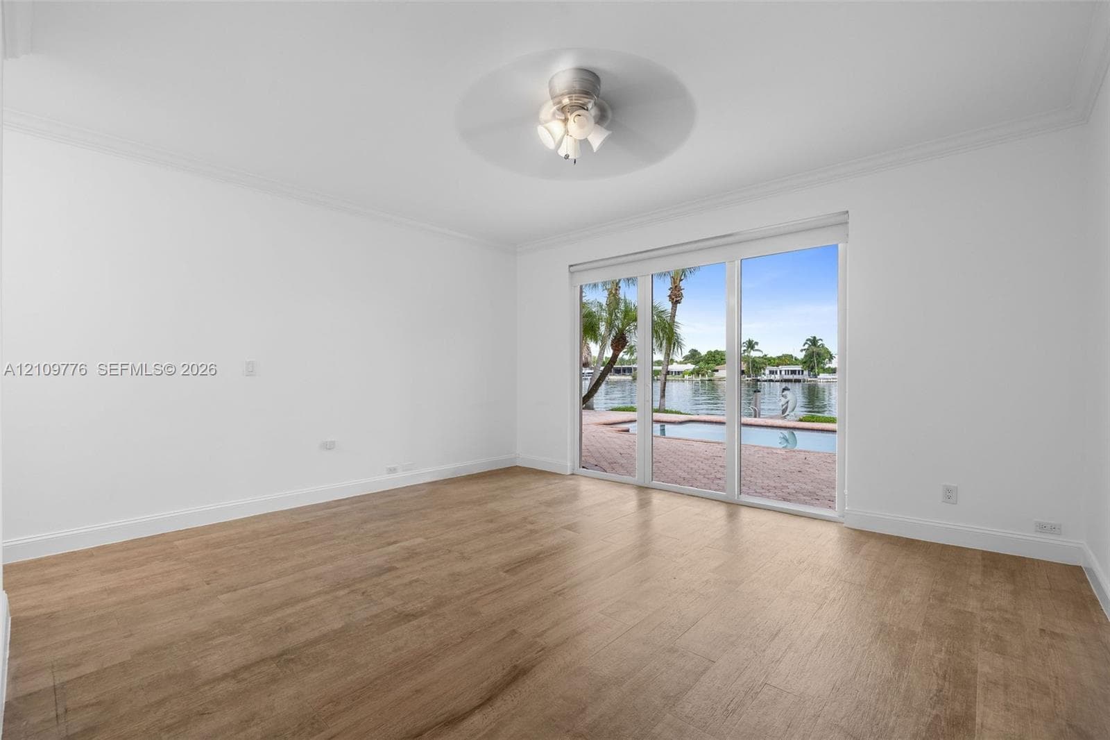 251 N Shore Dr 251 photo 14