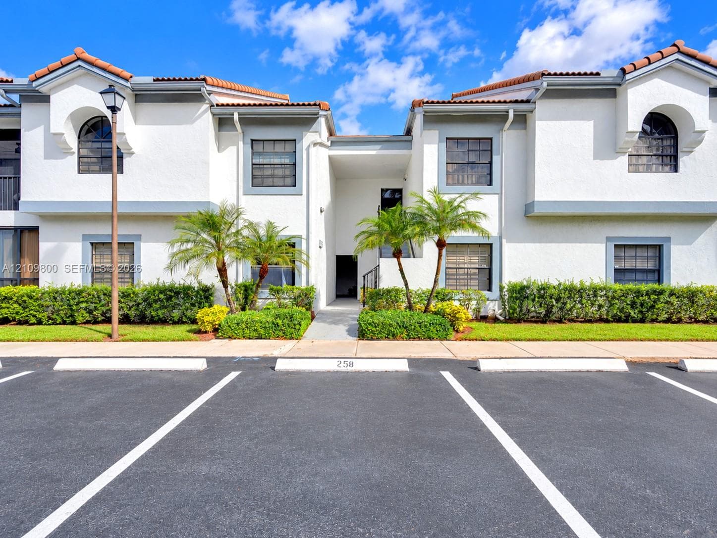 5395 Firenze Dr O photo 1