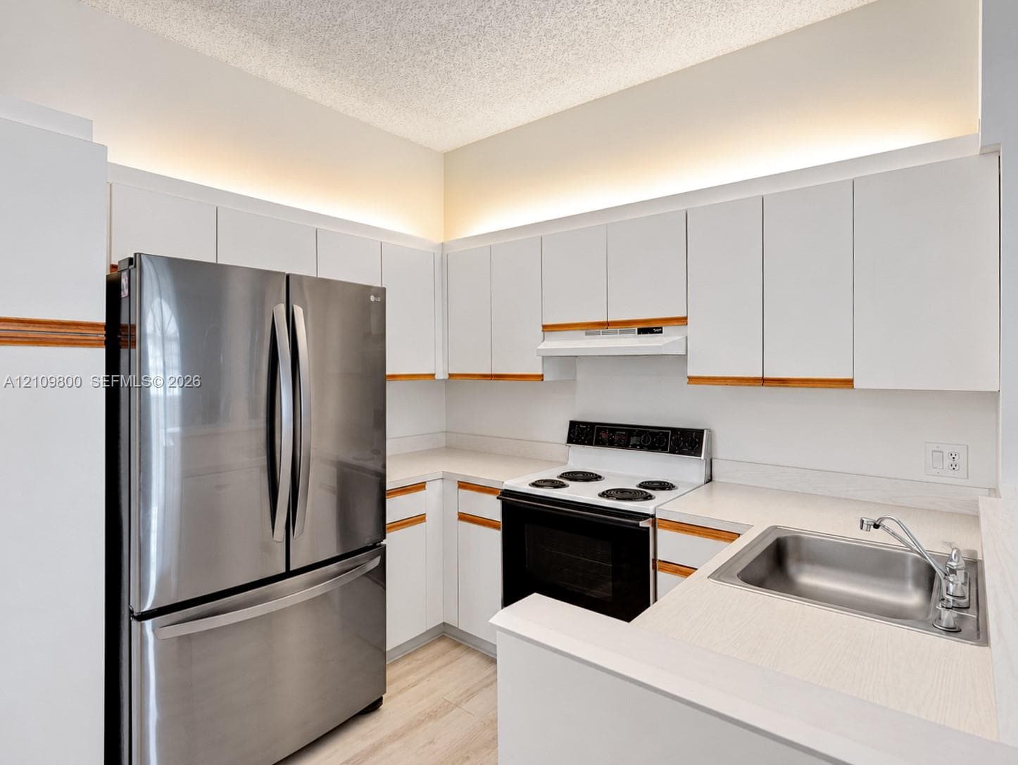 5395 Firenze Dr O photo 5