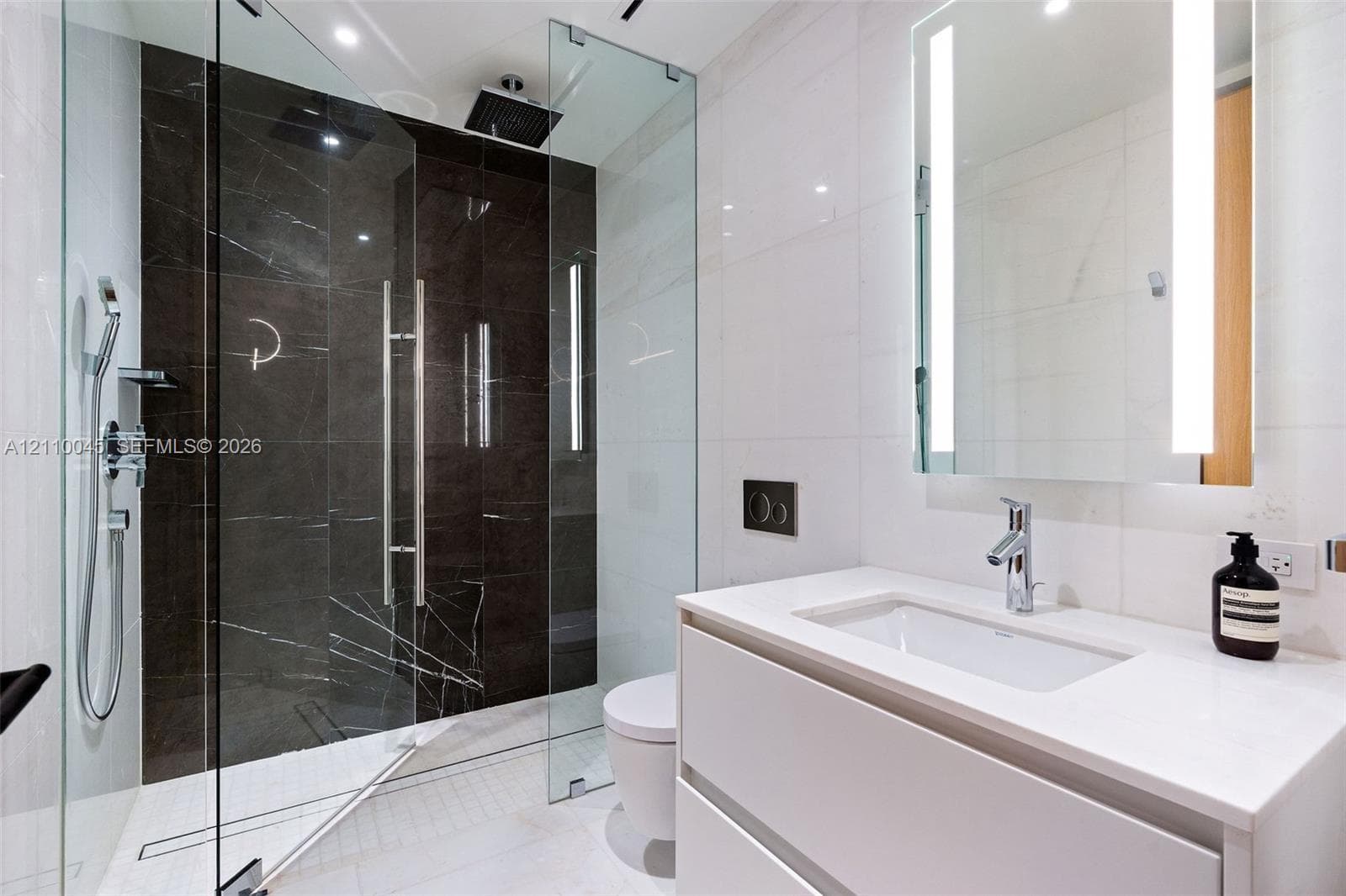300 Biscayne Boulevard Way 3105W photo 12