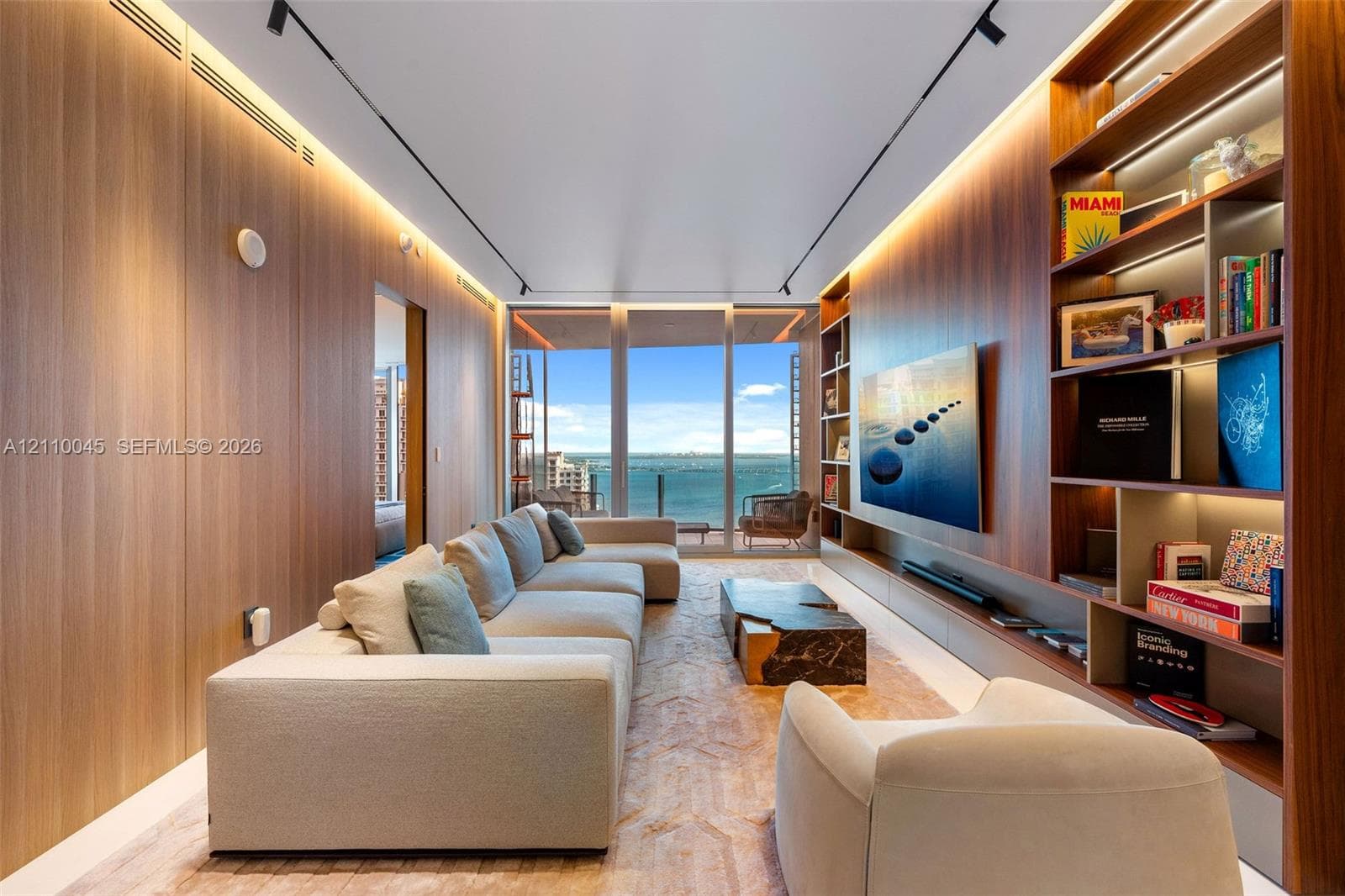 300 Biscayne Boulevard Way 3105W photo 1