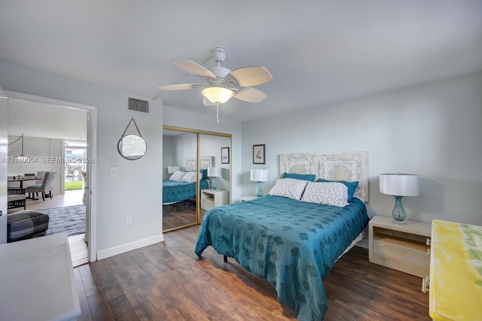 108 Paradise Harbour Blvd 111 photo 6