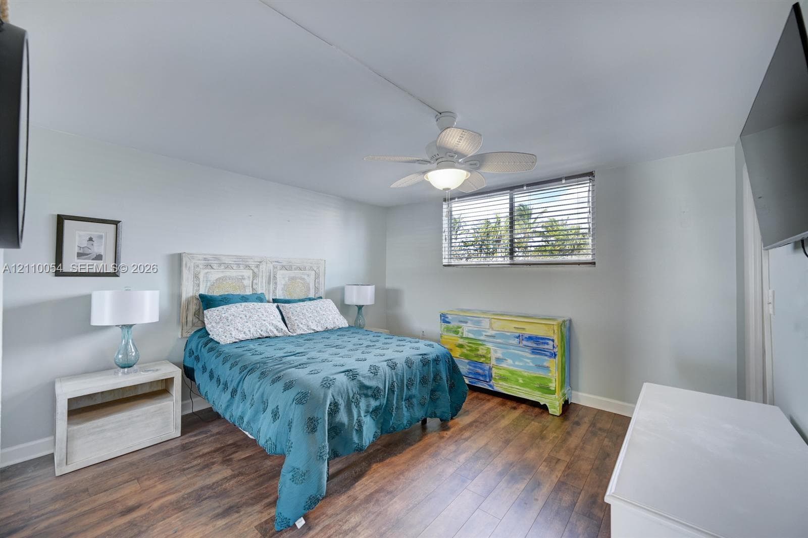 108 Paradise Harbour Blvd 111 photo 5