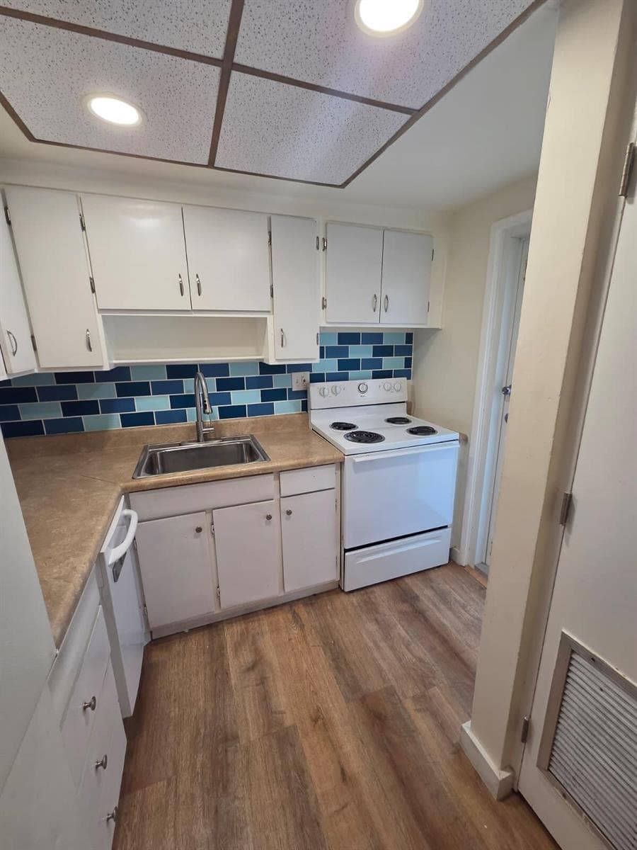 1500 SE 15TH Street 213 photo 5