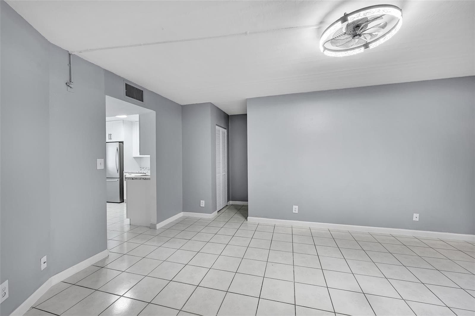 109 Gardens Drive 103 photo 6