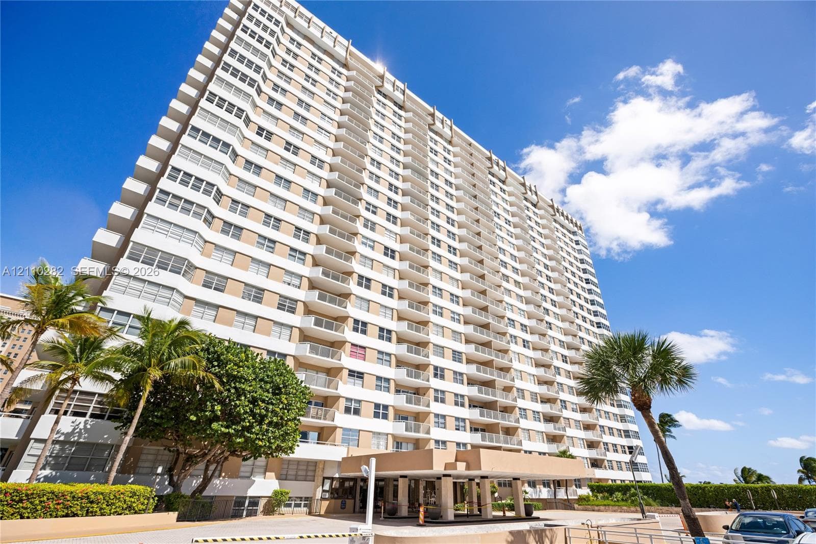 1950 S Ocean Dr 7A photo 2