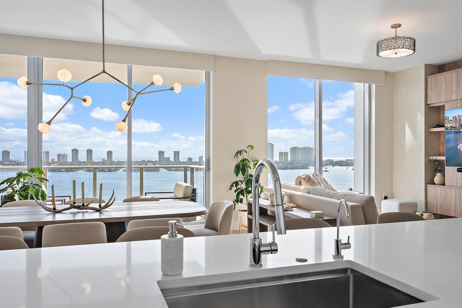 220 Lake Shore Drive 1402 photo 10