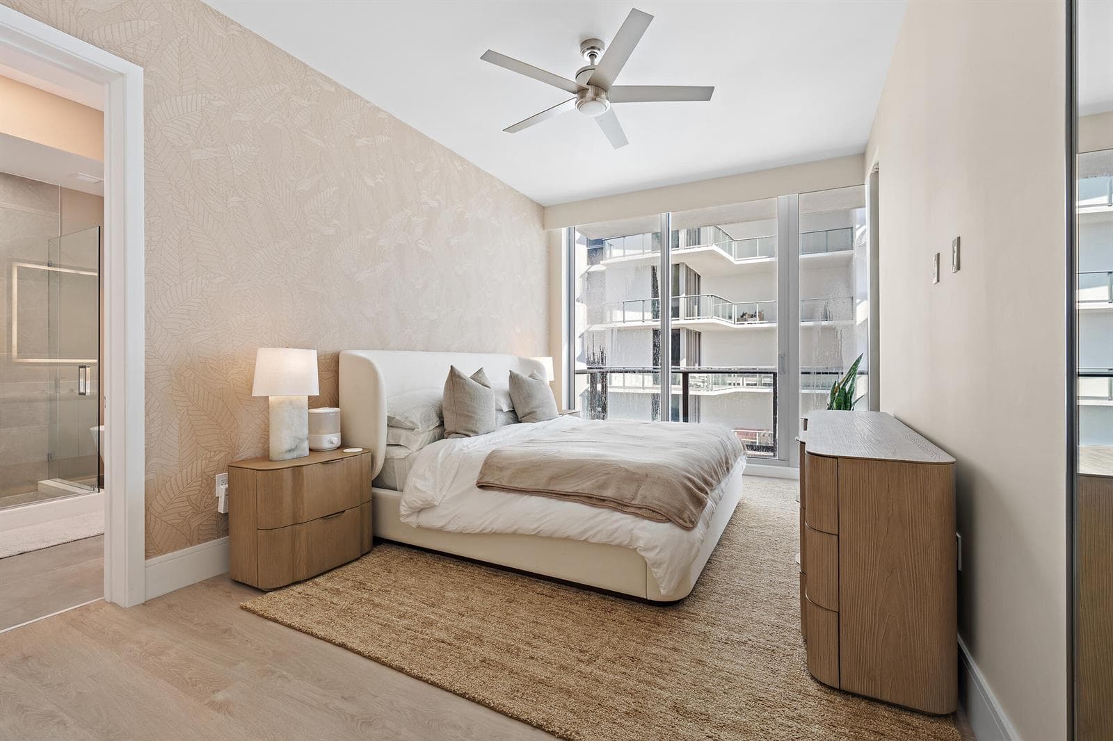 220 Lake Shore Drive 1402 photo 14