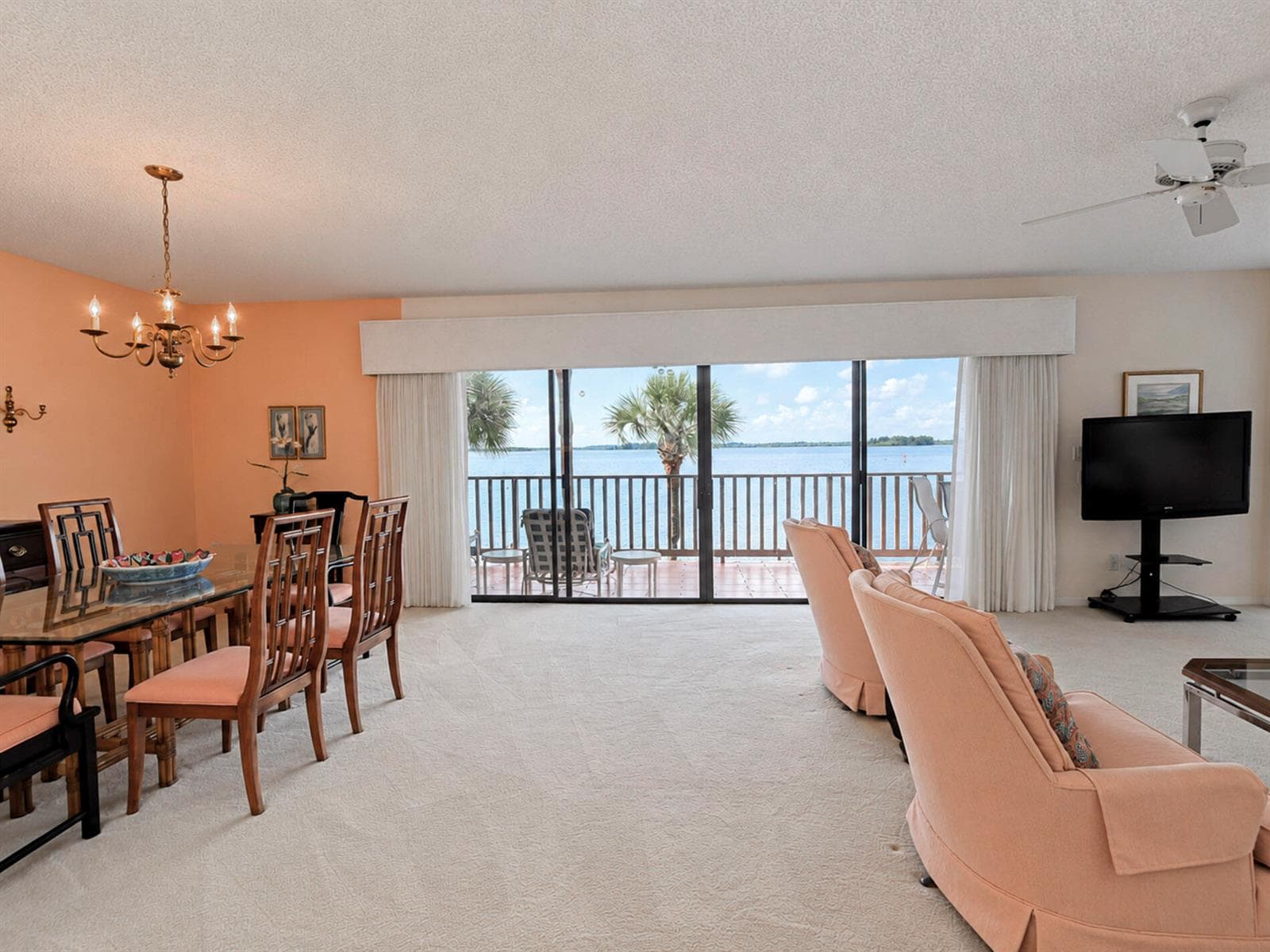 1860 Bay Road photo 15