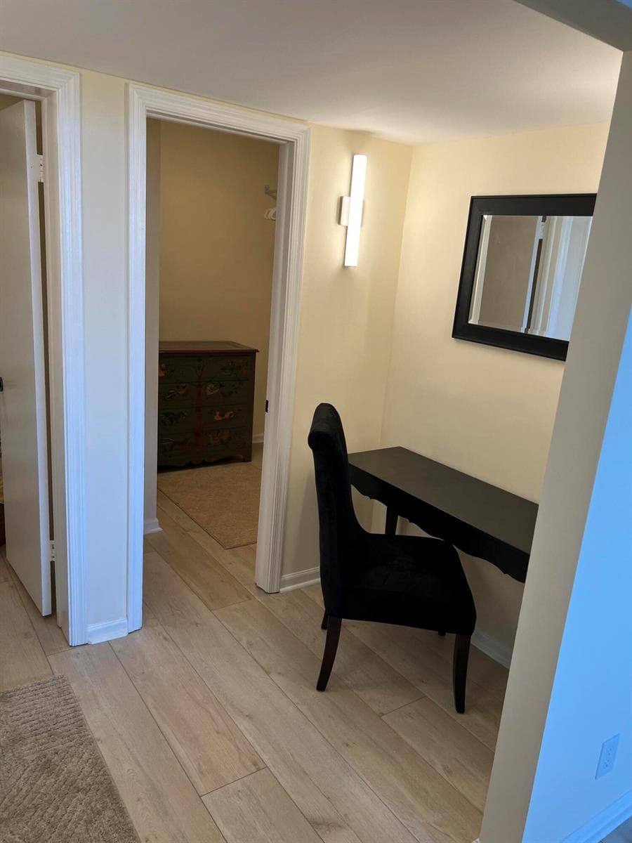 801 LAKE SHORE Drive 515 photo 13