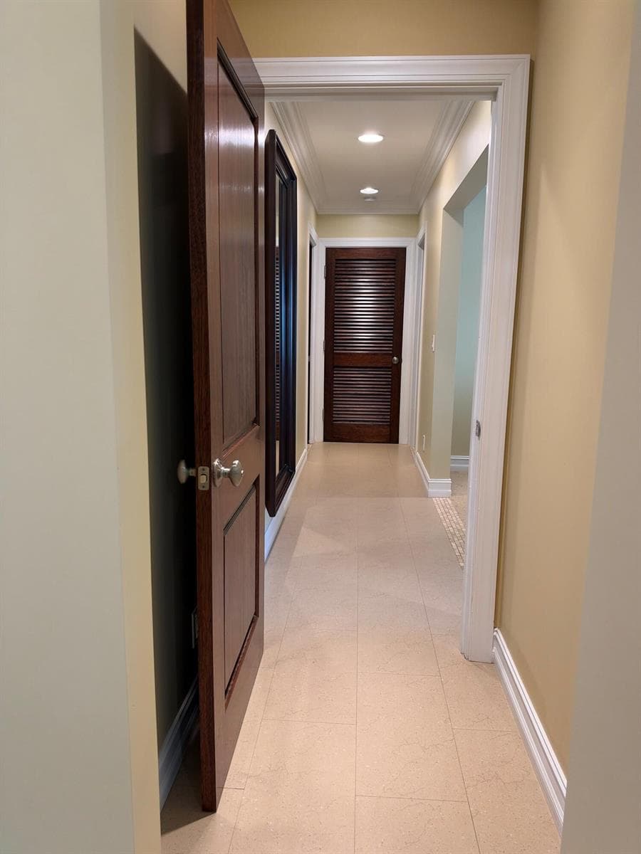 1005 COUNTRY CLUB Drive photo 20
